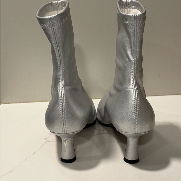 Angel Alarcon Pointed-Toe Kitten-Heel Boots - Picture 8 of 15